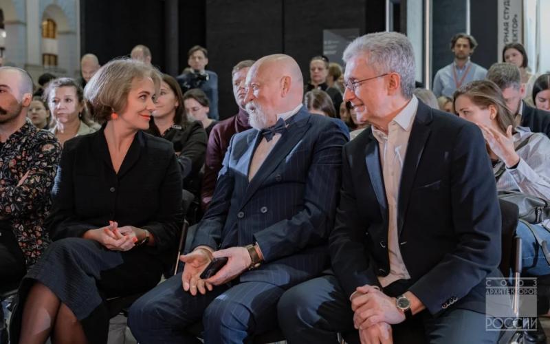 На церемонии закрытия BUILD SCHOOL объявлены итоги конкурсной программы