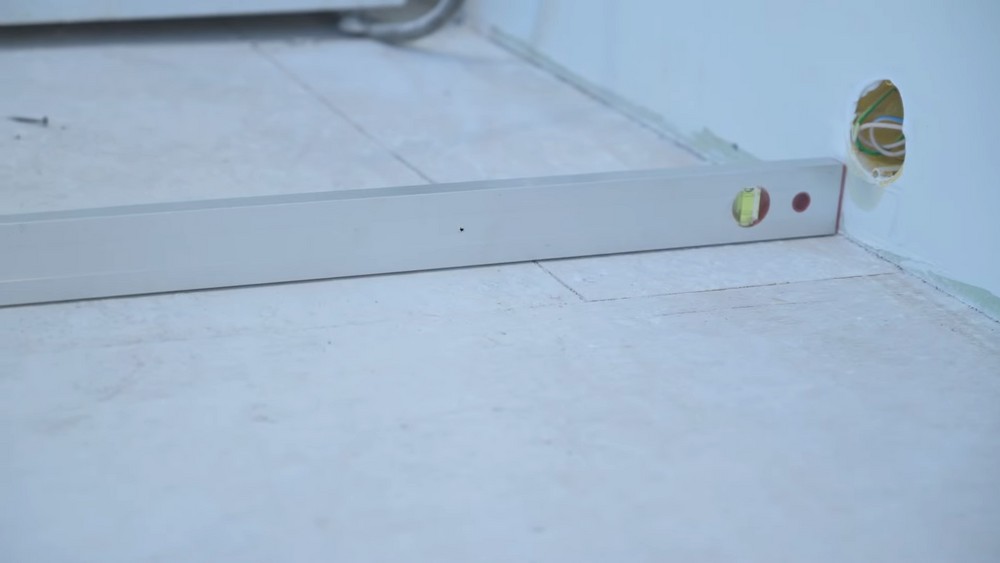 Как правильно подготовить основание для укладки паркета